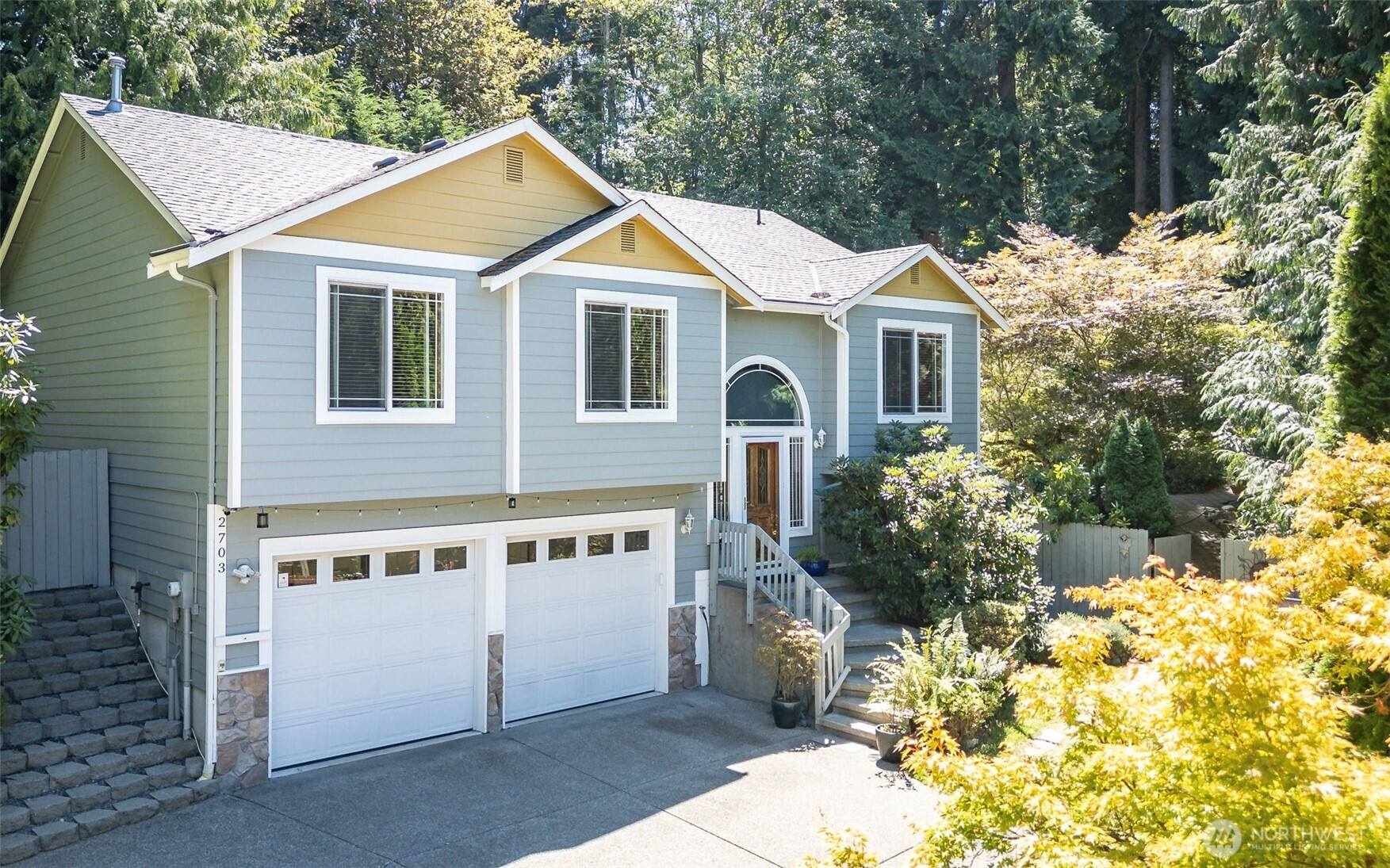 2703 5th Street SW, Puyallup, WA 98373