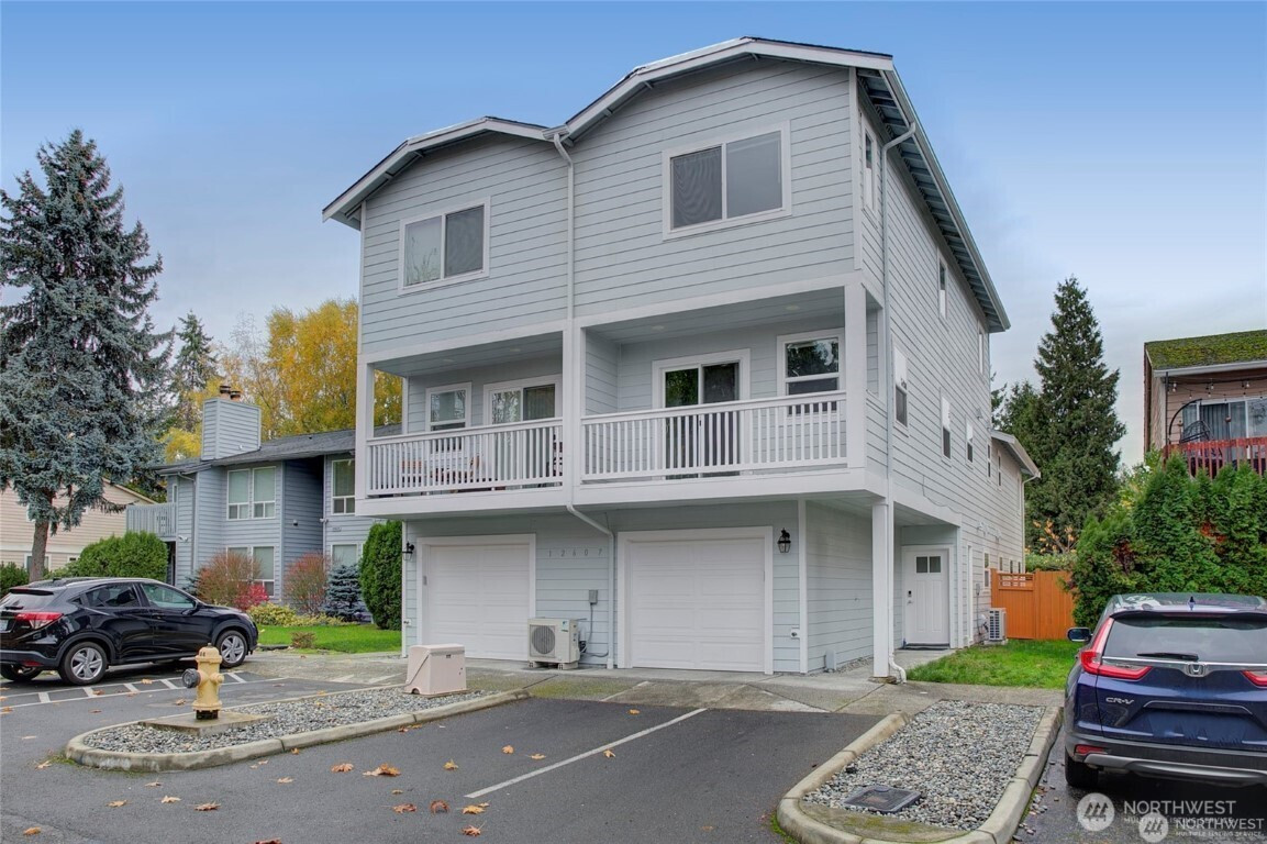 12607 NE 132nd Street, Kirkland, WA 98034