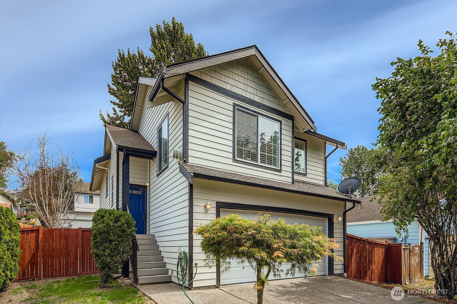 24038 19tH Avenue S, Des Moines, WA 98198