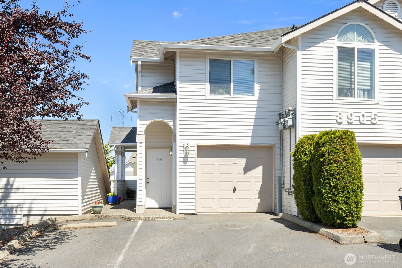 8905 Meridian Place NE, Lake Stevens, WA 98258