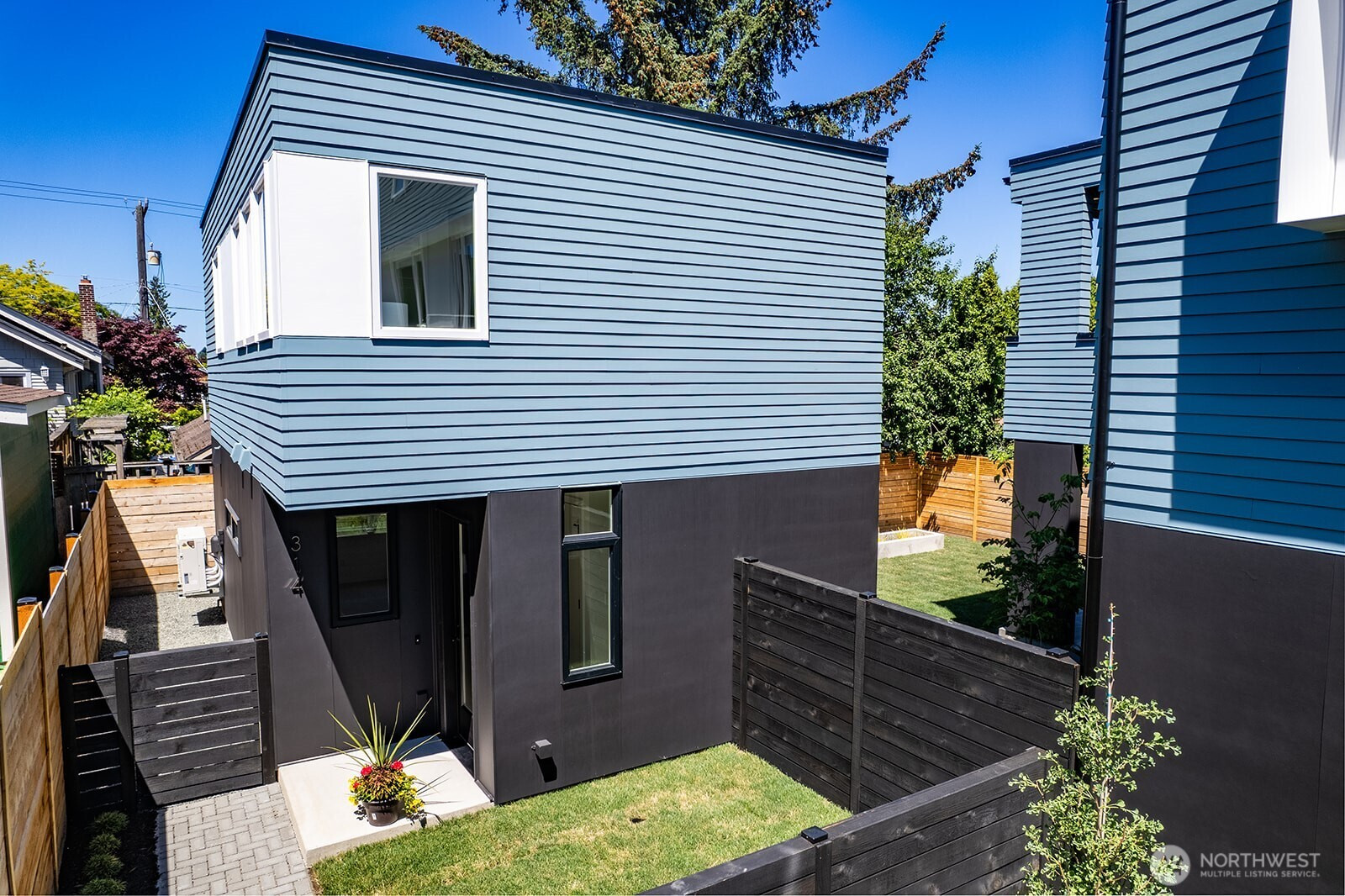 314 NE 59th Street, Seattle, WA 98105
