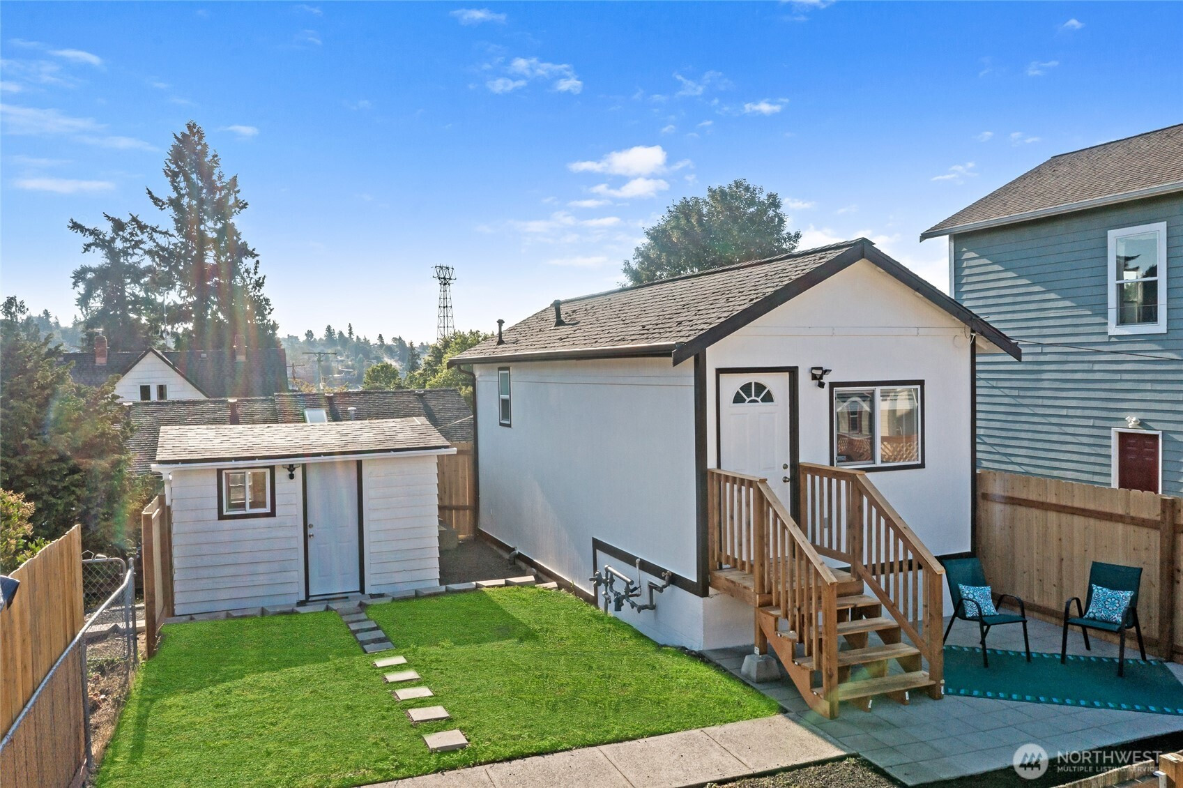 1336 Elizabeth Avenue, Bremerton, WA 98337