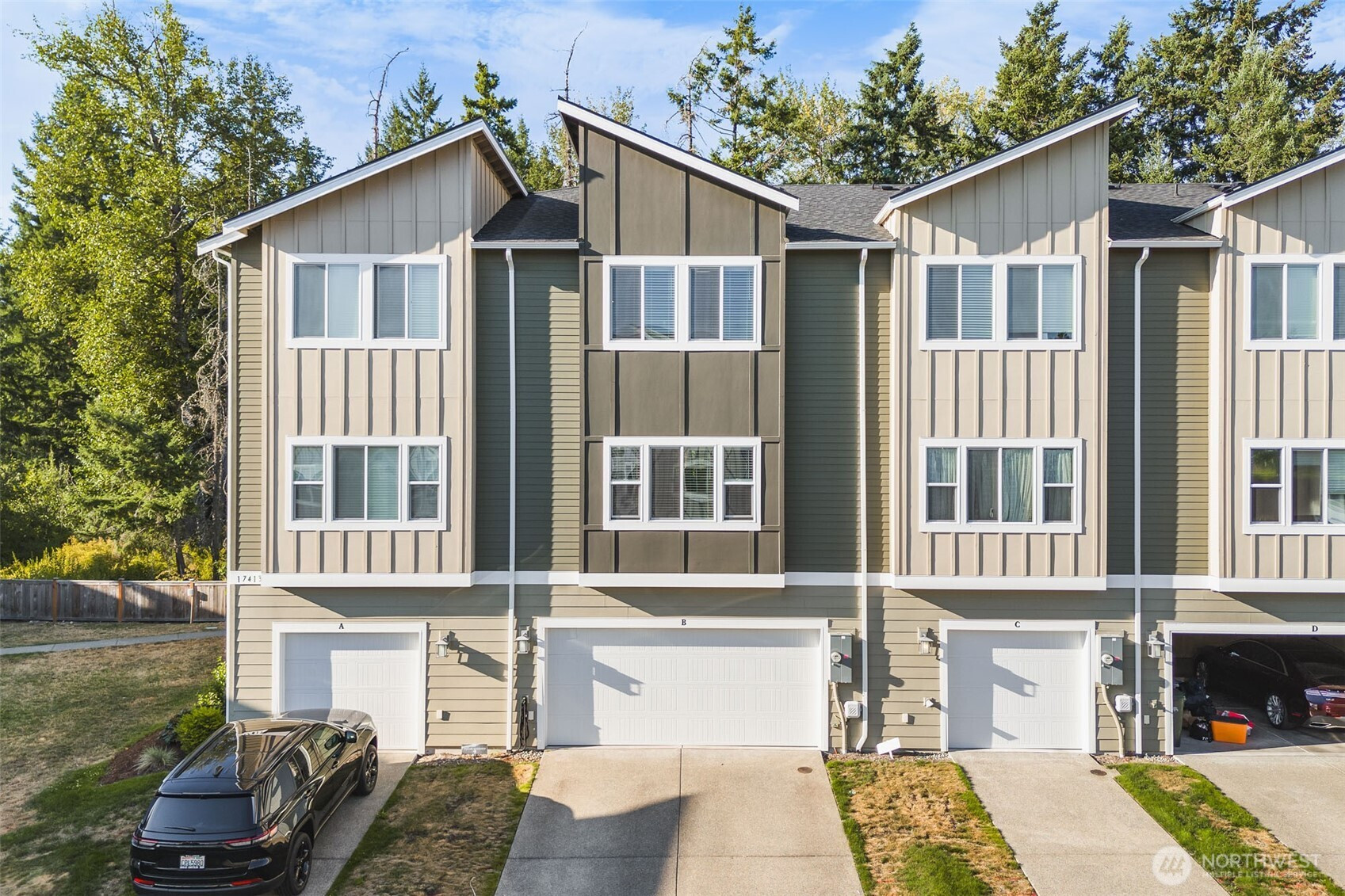 17413 Av 118th Court E, Puyallup, WA 98374