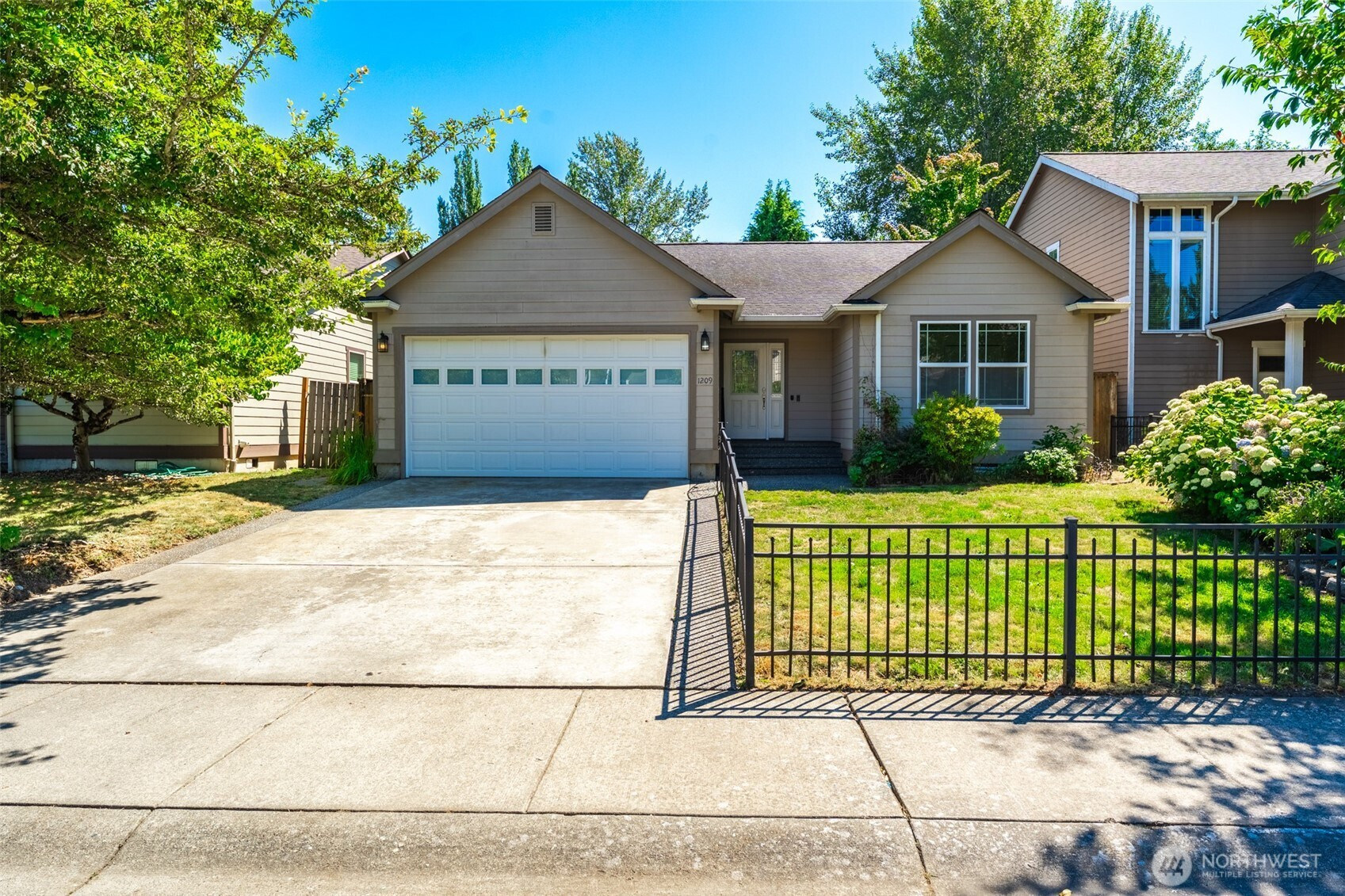 1209 Garland Lane, Bellingham, WA 98226