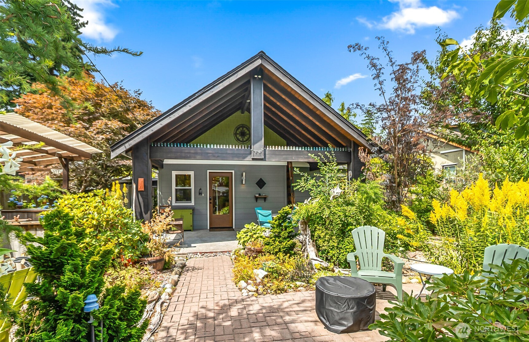 5008 50th Avenue SW, Seattle, WA 98136