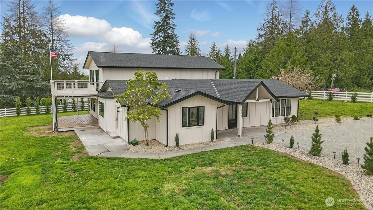 150 Cliff Robinson Lane, Sequim, WA 98382