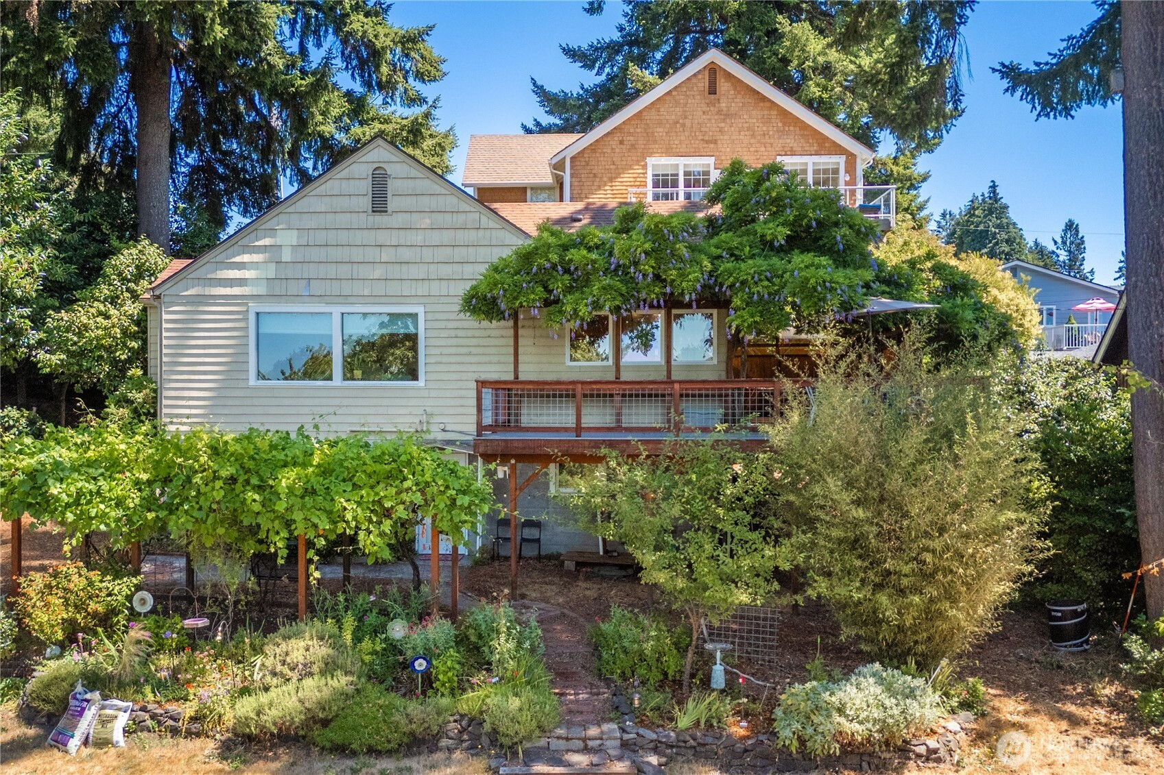 1001 Yew Avenue NE, Olympia, WA 98506