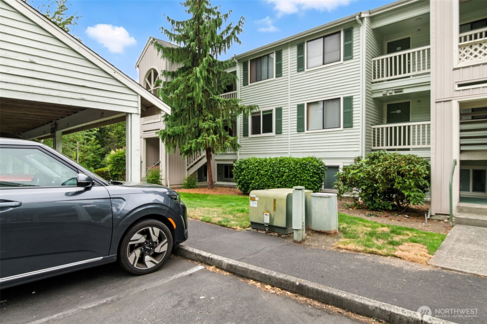 25131 98th Place S, Kent, WA 98030
