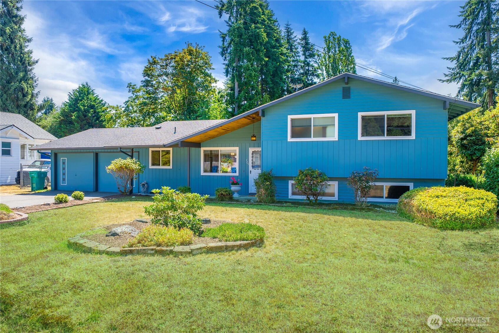 725 N 188th Street, Shoreline, WA 98133