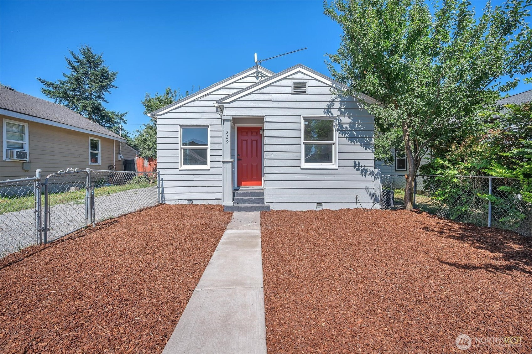 229 23rd Avenue, Longview, WA 98632