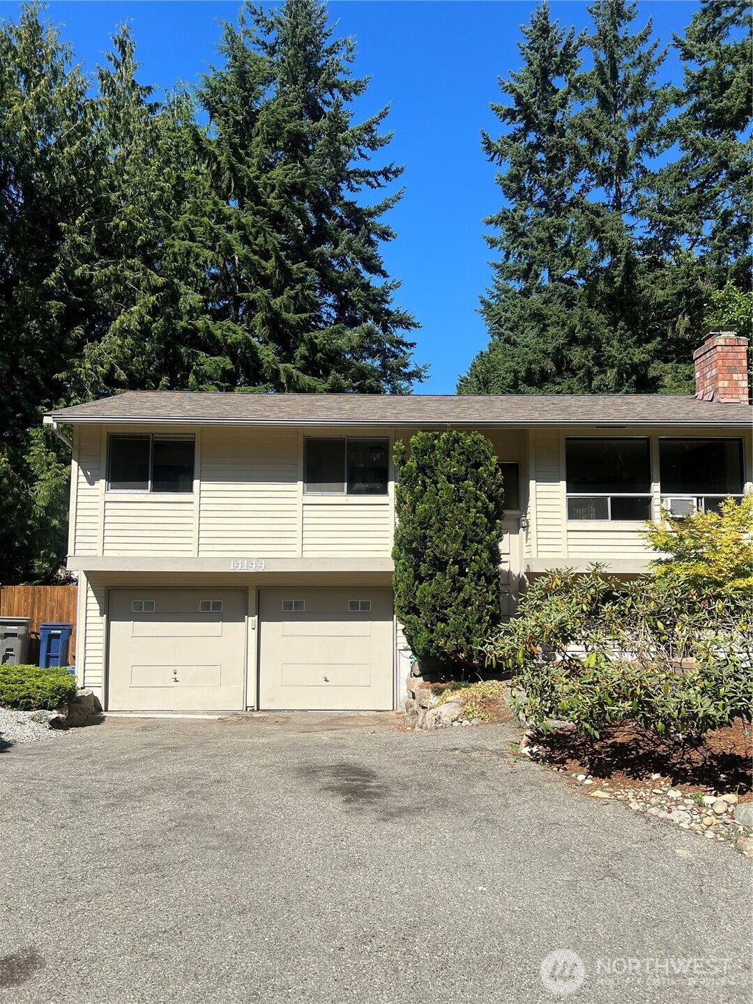 14144 76th Place NE, Kirkland, WA 98034