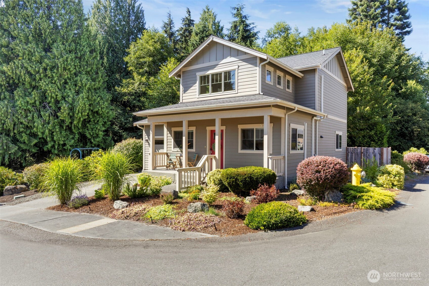 25879 Arklow Place NE, Kingston, WA 98346