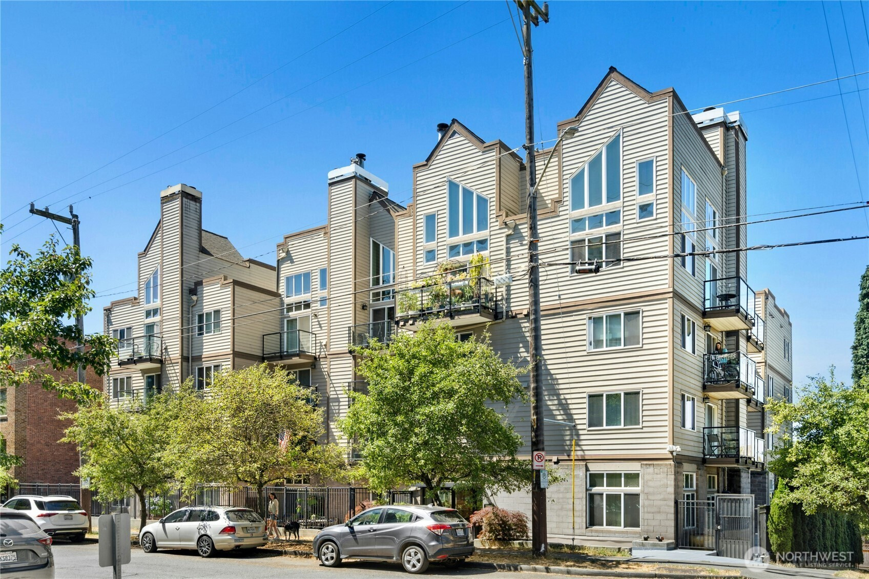 231 Belmont Avenue E, Seattle, WA 98102