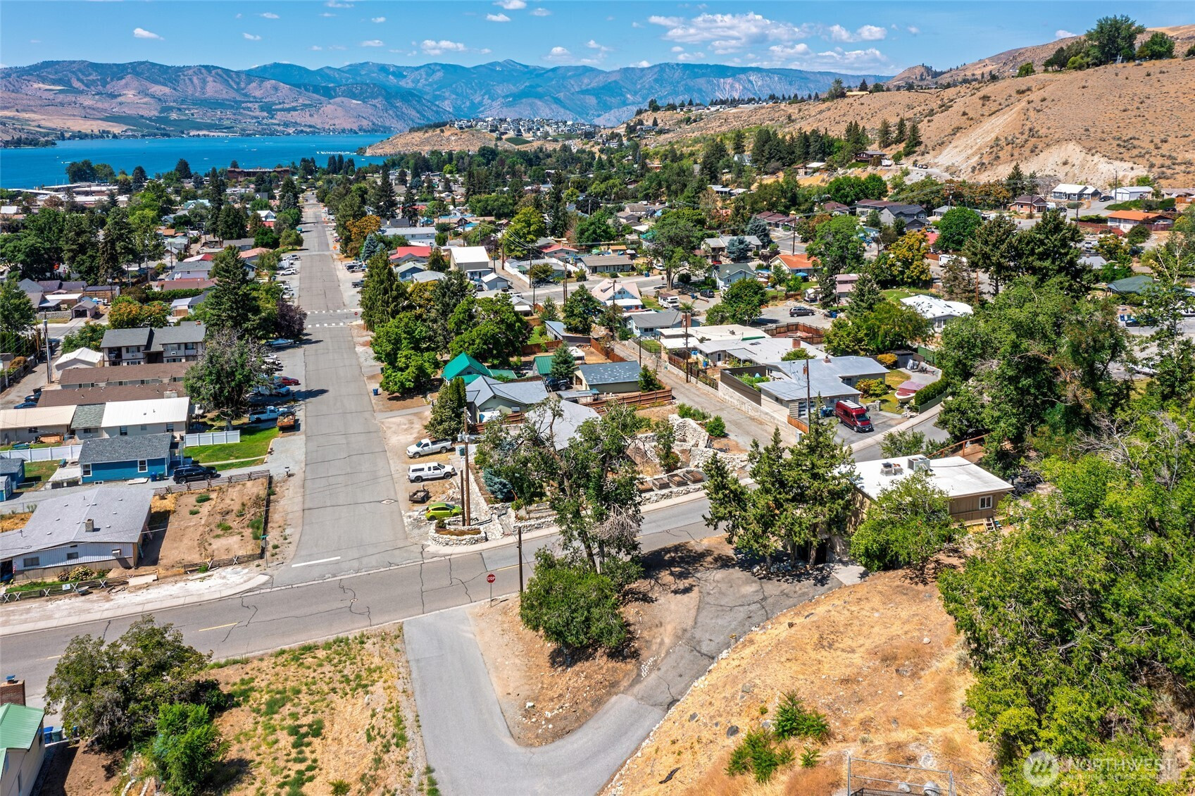 505 N Navarre Street, Chelan, WA 98816