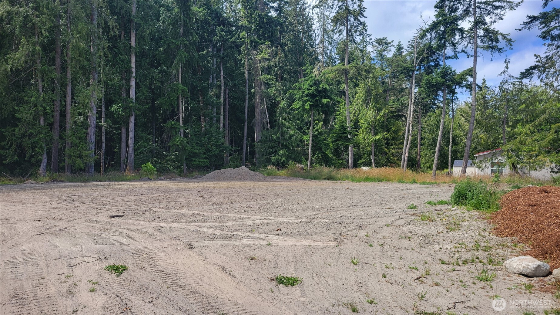82 Butterfly Lane, Sequim, WA 98382