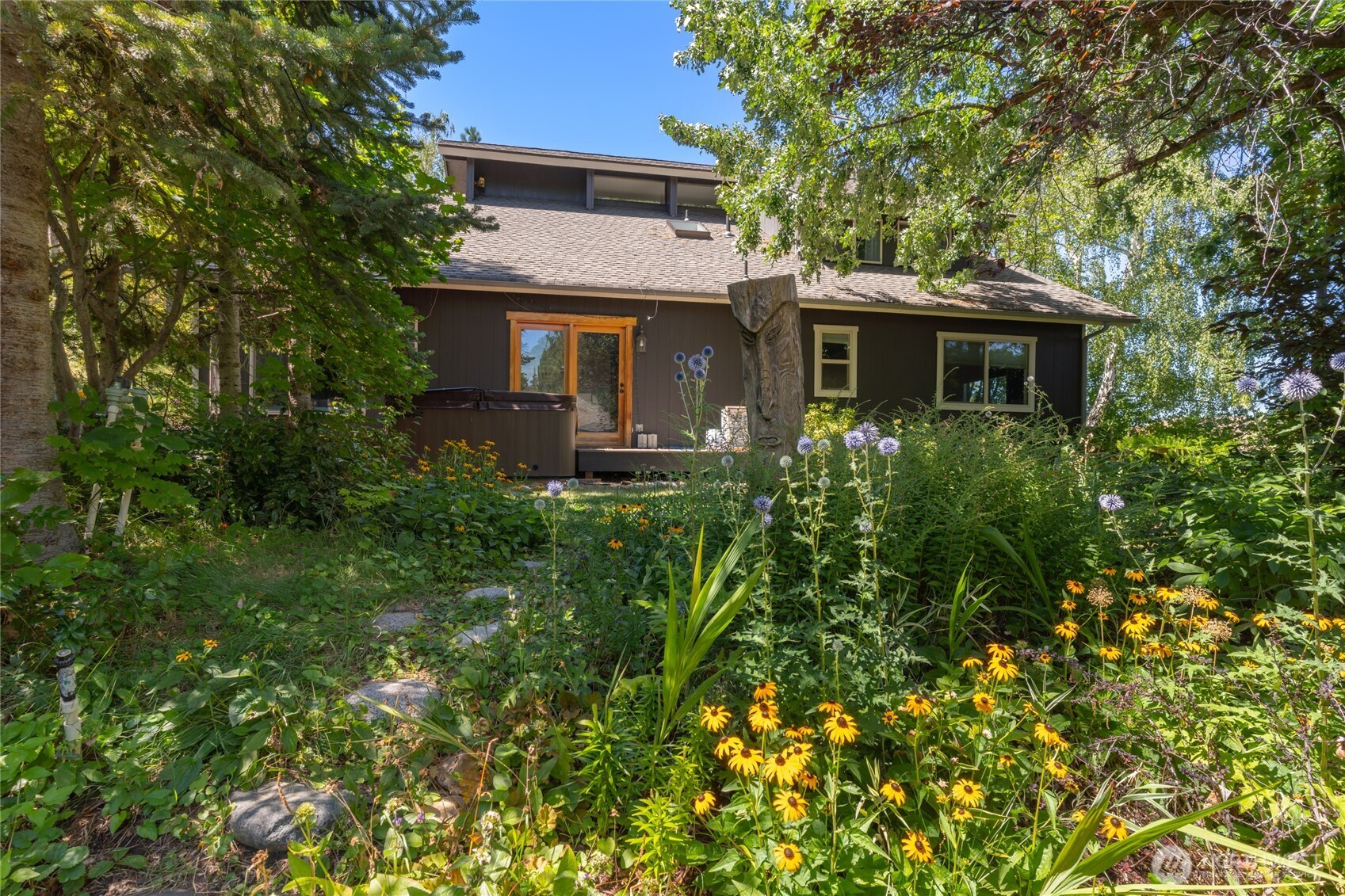 6879 Stine Hill Road, Cashmere, WA 98815