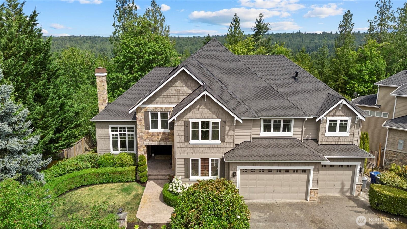 2046 277th, Sammamish, WA 98075