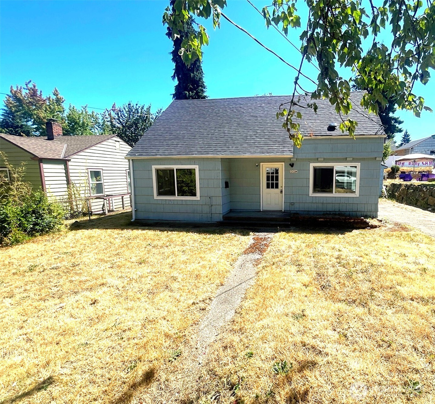 12034 68th Avenue S, Seattle, WA 98178