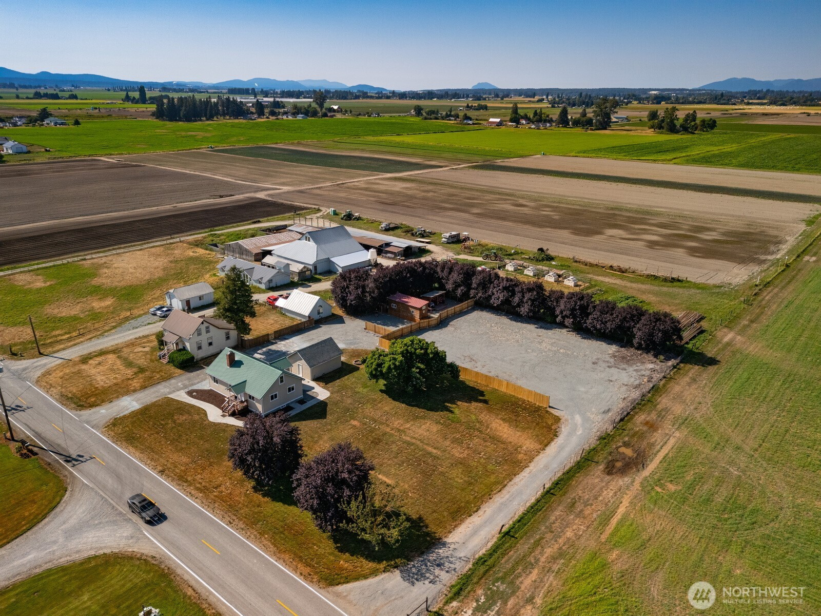 17219 Calhoun Road, Mount Vernon, WA 98273