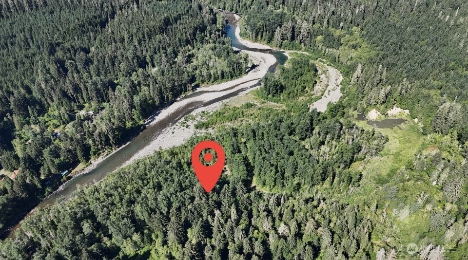 39710 River Road, Granite Falls, WA 98252