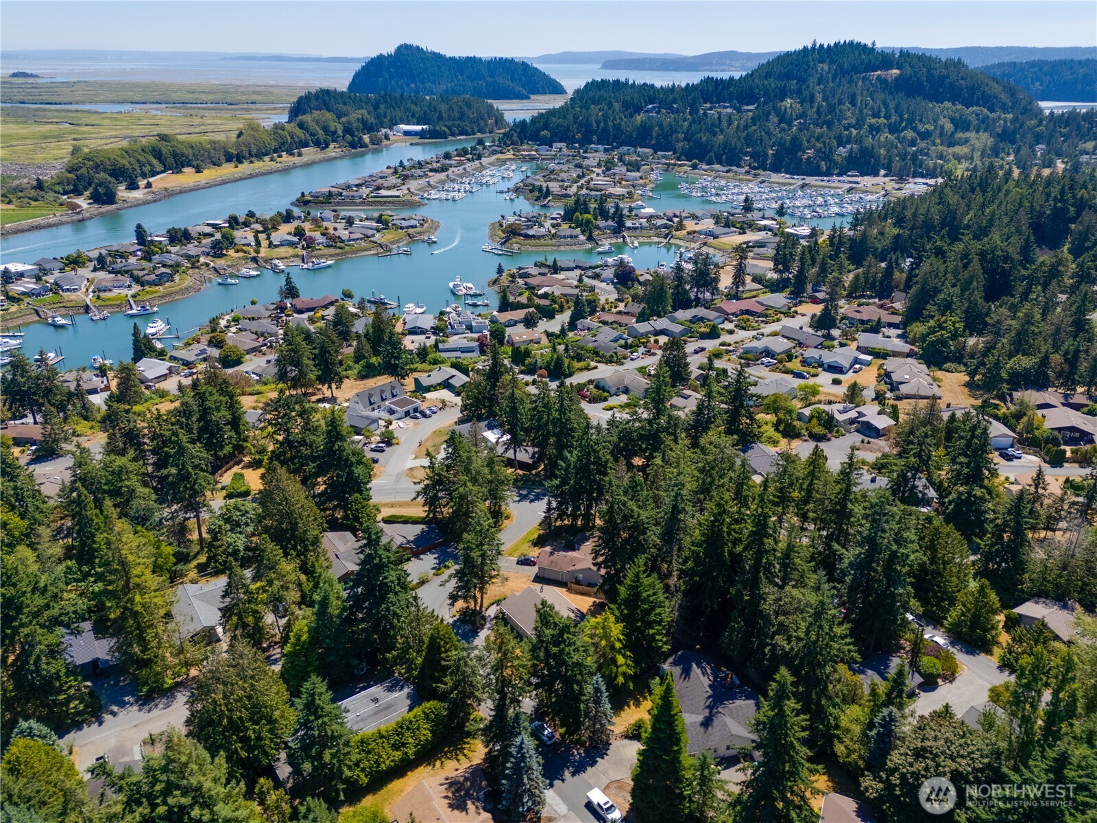 399 Tilingit Place, La Conner, WA 98257