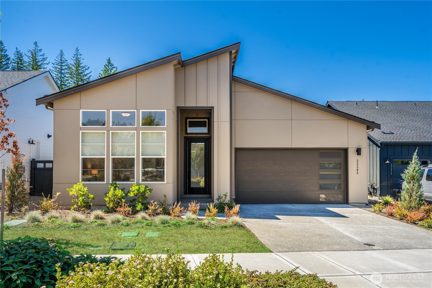33393 Douglas Avenue SE, Black Diamond, WA 98010