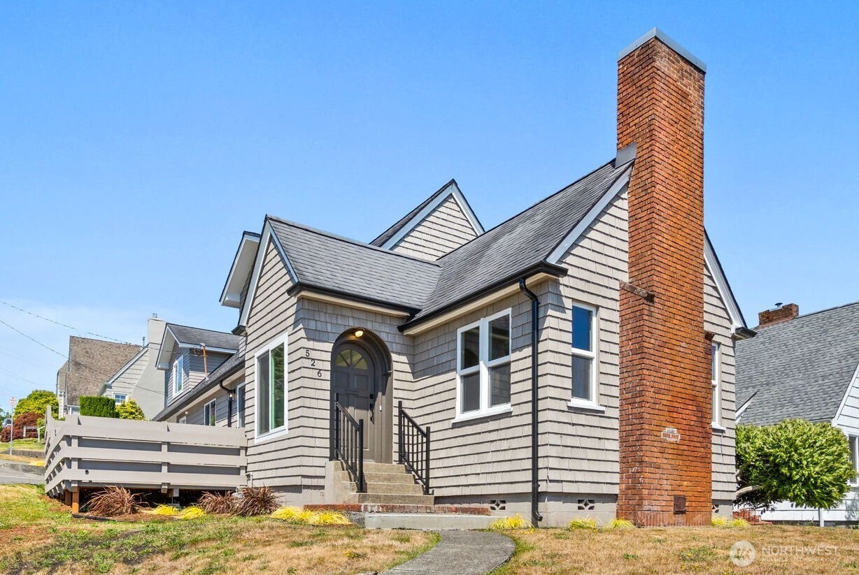 526 W 6th Street, Aberdeen, WA 98520