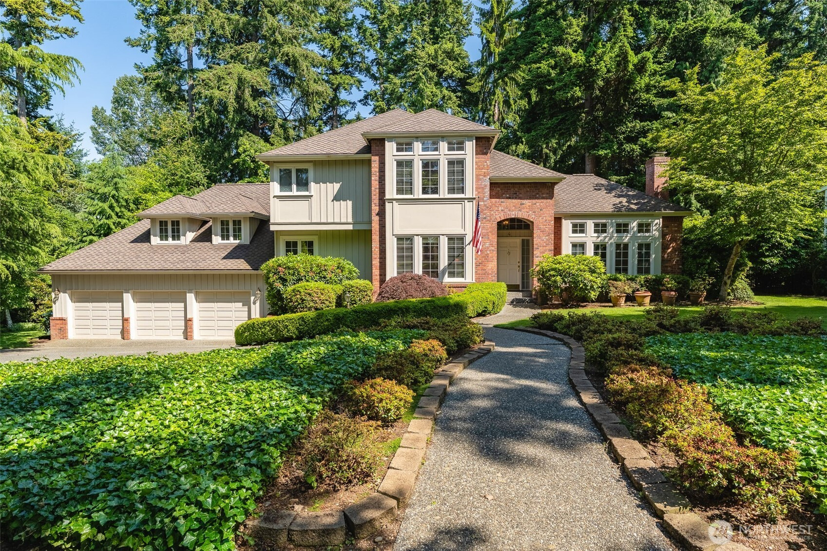 4 Shorewood Drive, Bellingham, WA 98225