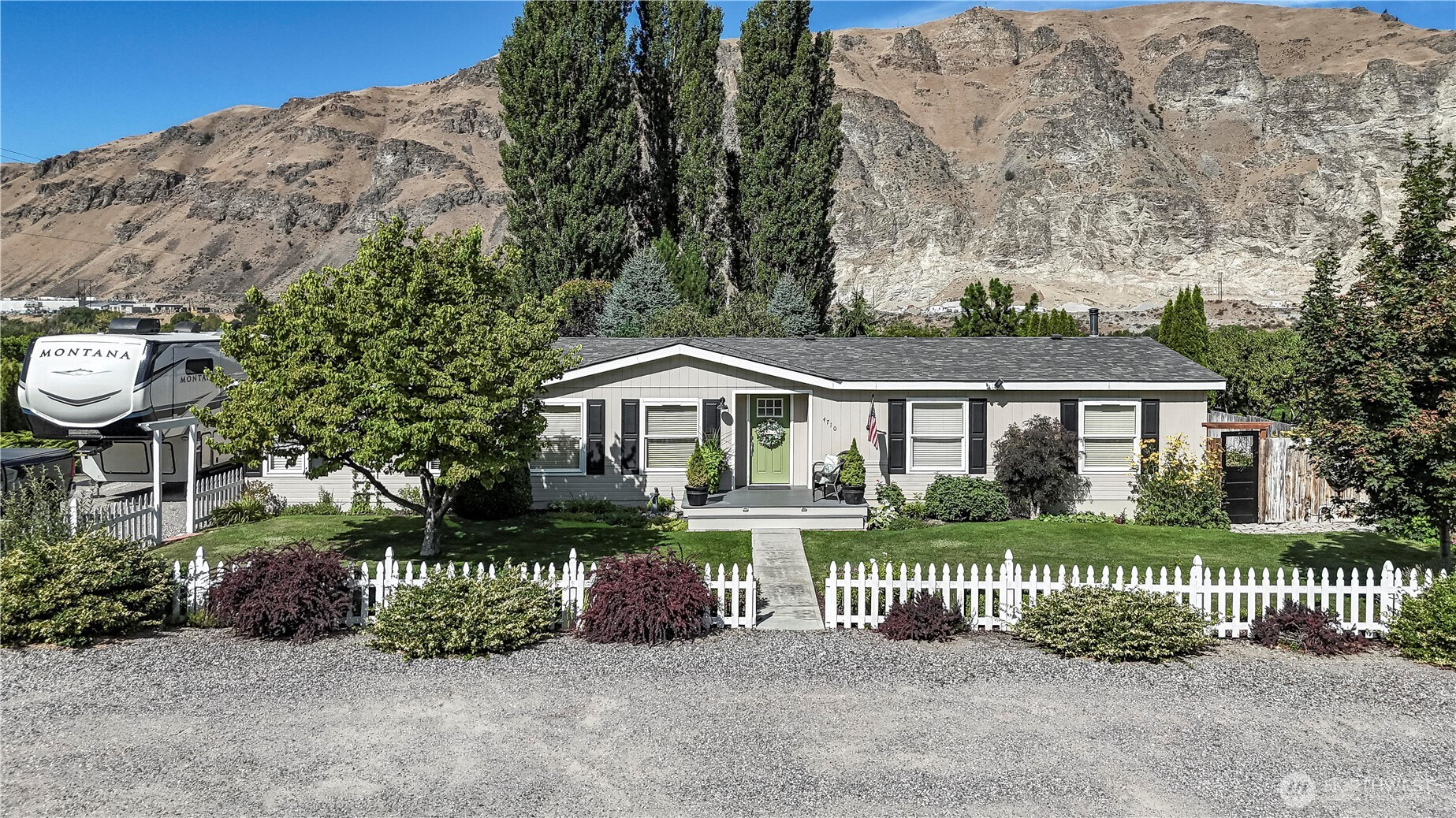 4710 NW Cascade Avenue, East Wenatchee, WA 98802