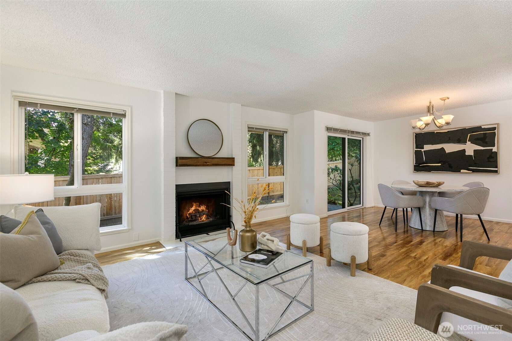 10315 NE 16th Street, Bellevue, WA 98004
