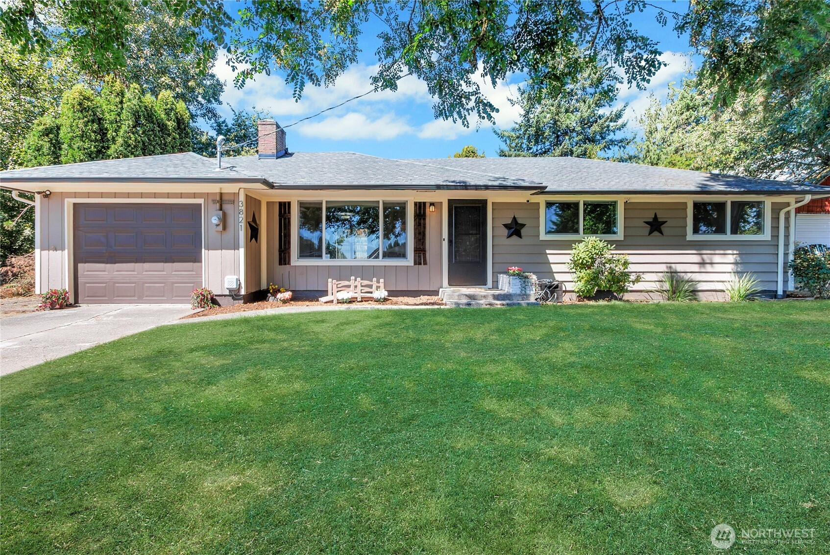 3821 104th Street E, Tacoma, WA 98446