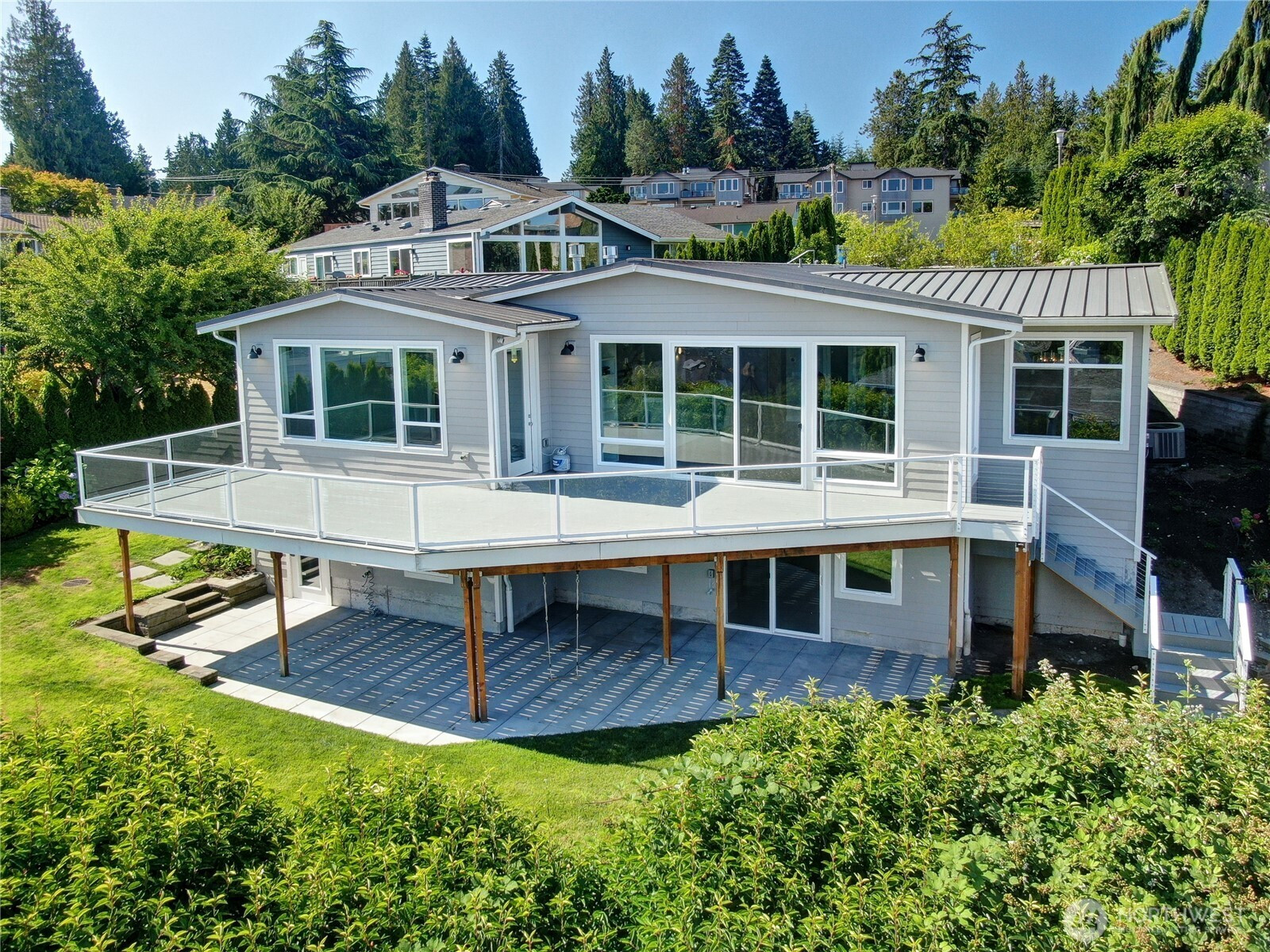 523 Paradise Lane, Edmonds, WA 98020