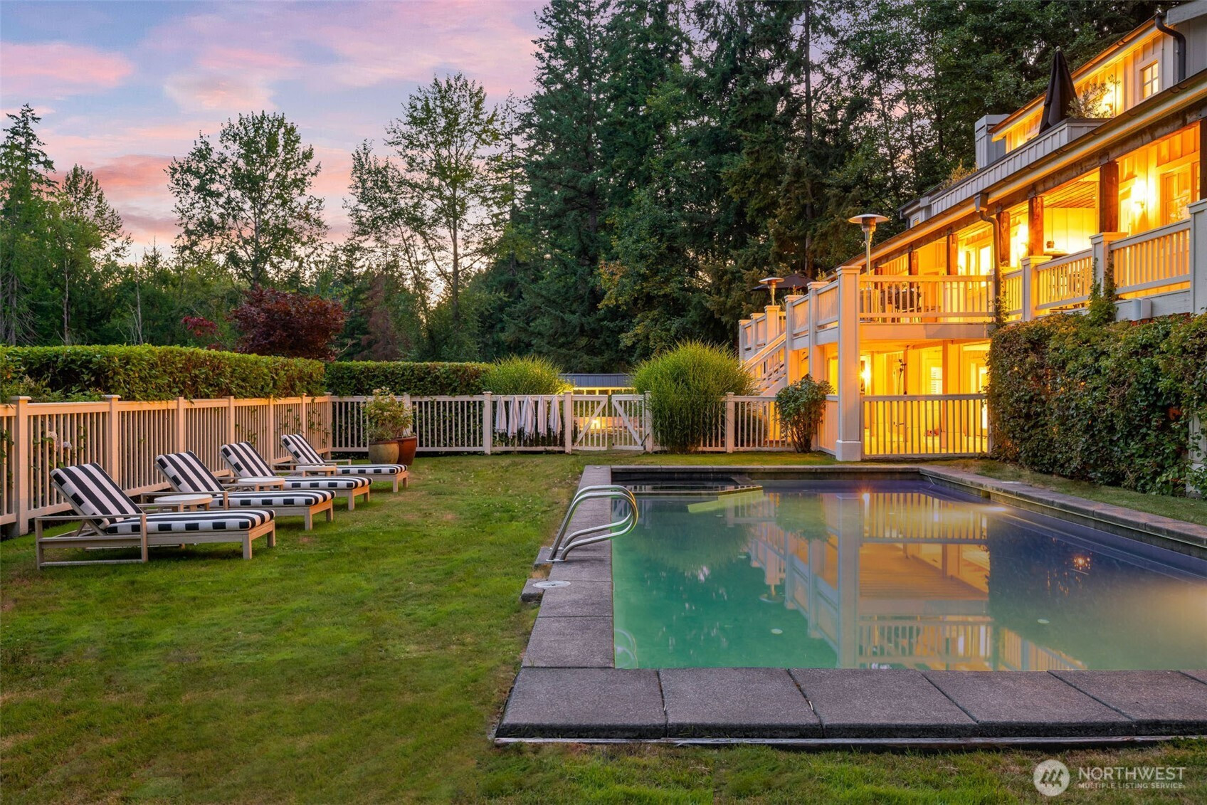 21819 SE 13th Place, Sammamish, WA 98075