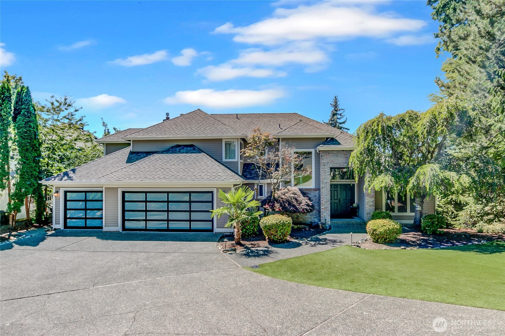 13943 209th Avenue NE, Woodinville, WA 98077