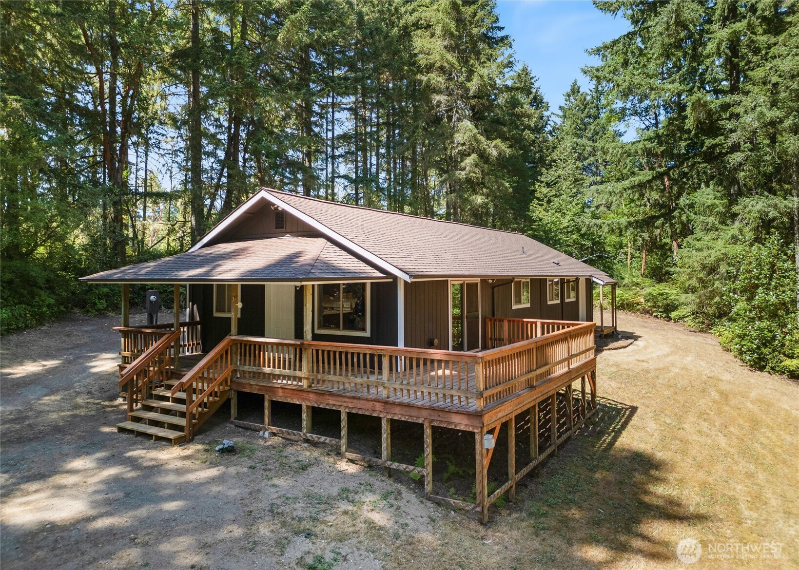 3007 Creviston Road SW, Lakebay, WA 98349