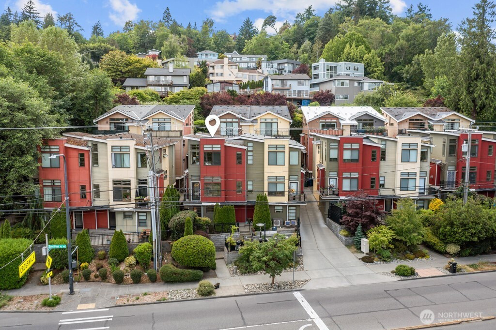 7747 Sand Point Way NE, Seattle, WA 98115