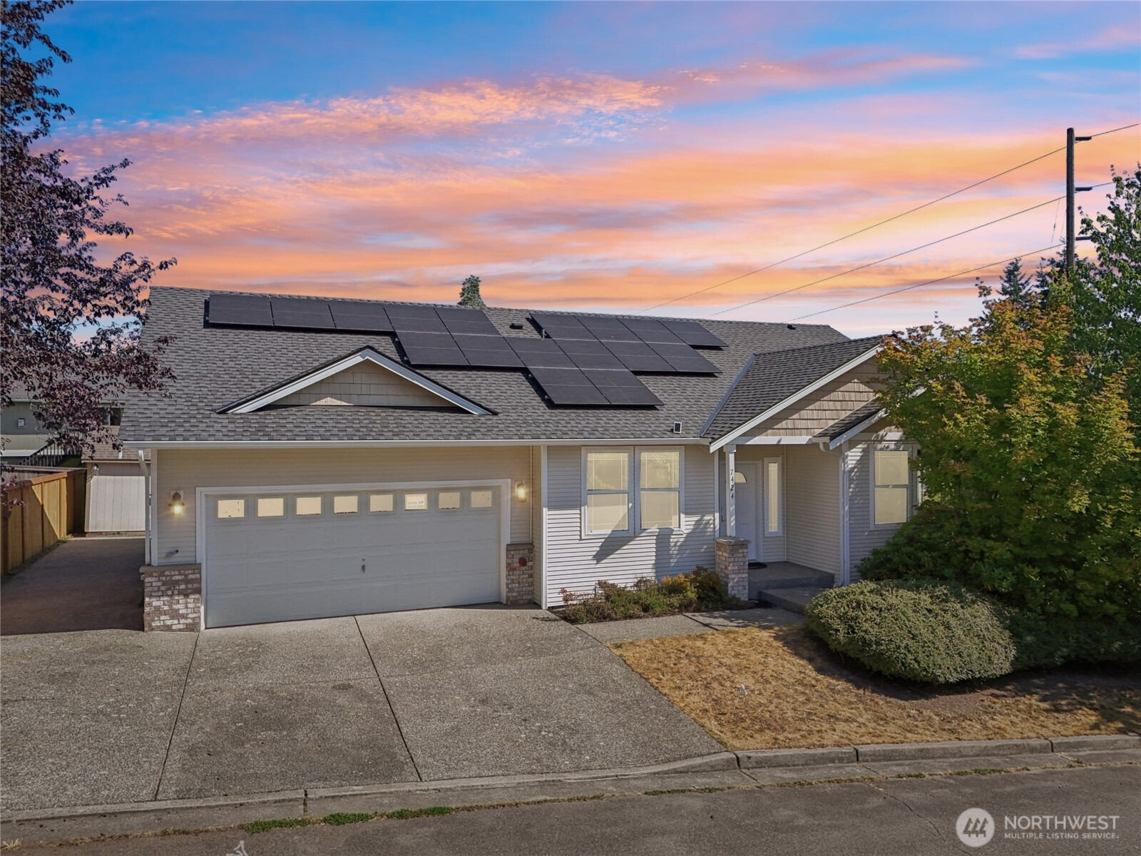 7424 Upper Ridge Road, Everett, WA 98203