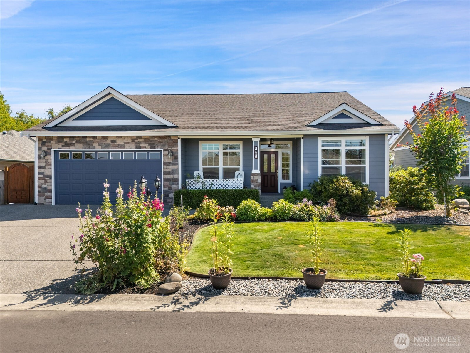 121 Petal Lane, Sequim, WA 98382