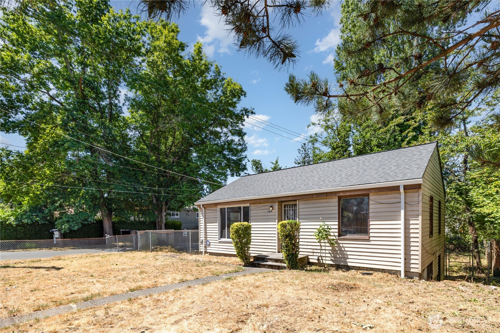 11619 72nd Place S, Seattle, WA 98178