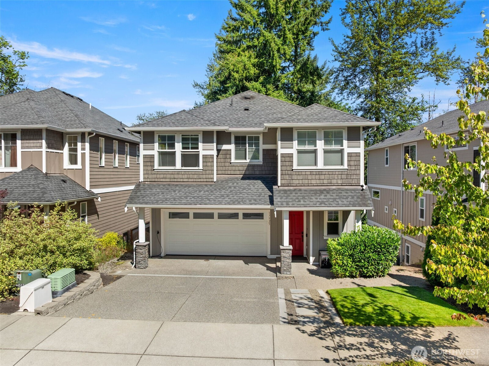 17525 3rd Avenue SE, Bothell, WA 98012