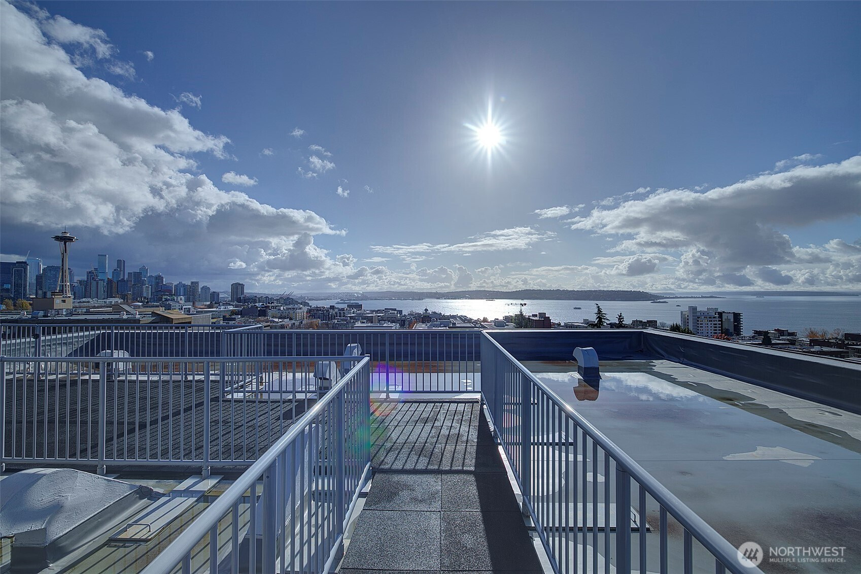 919 2nd Avenue W, Seattle, WA 98119
