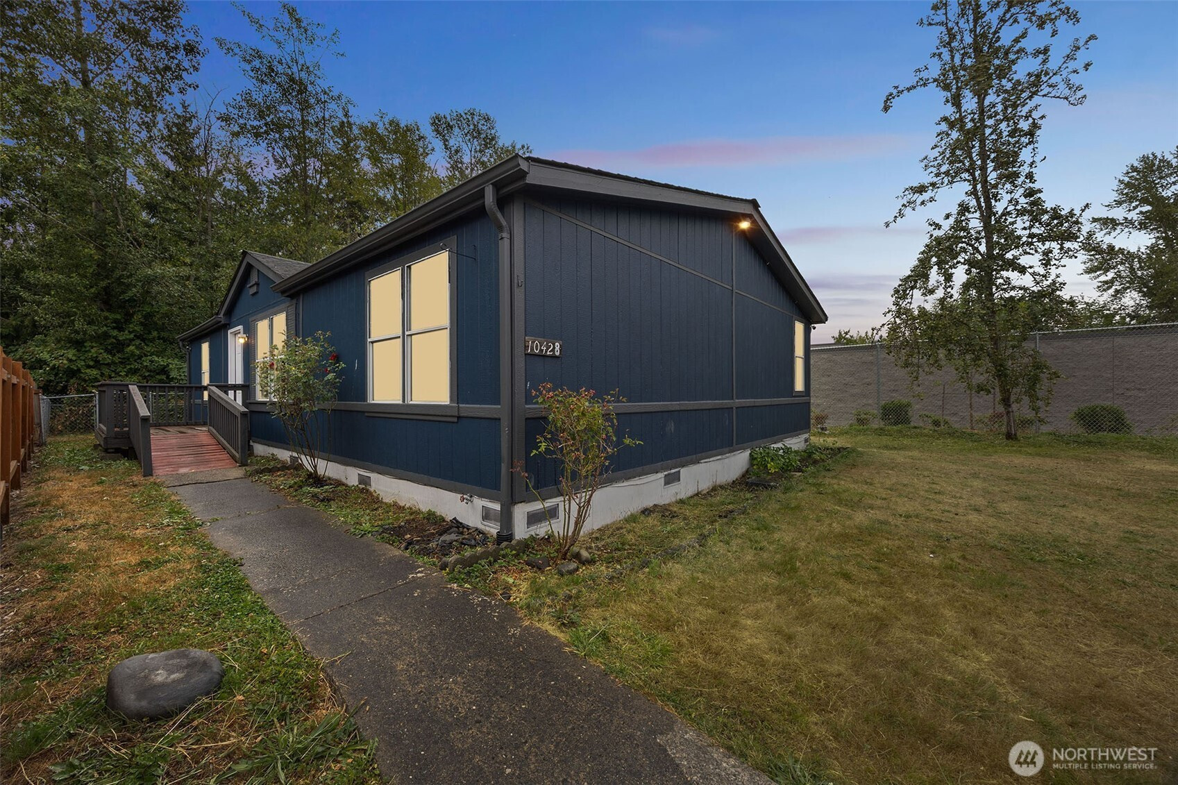 10428 137th Street Ct E, Puyallup, WA 98374