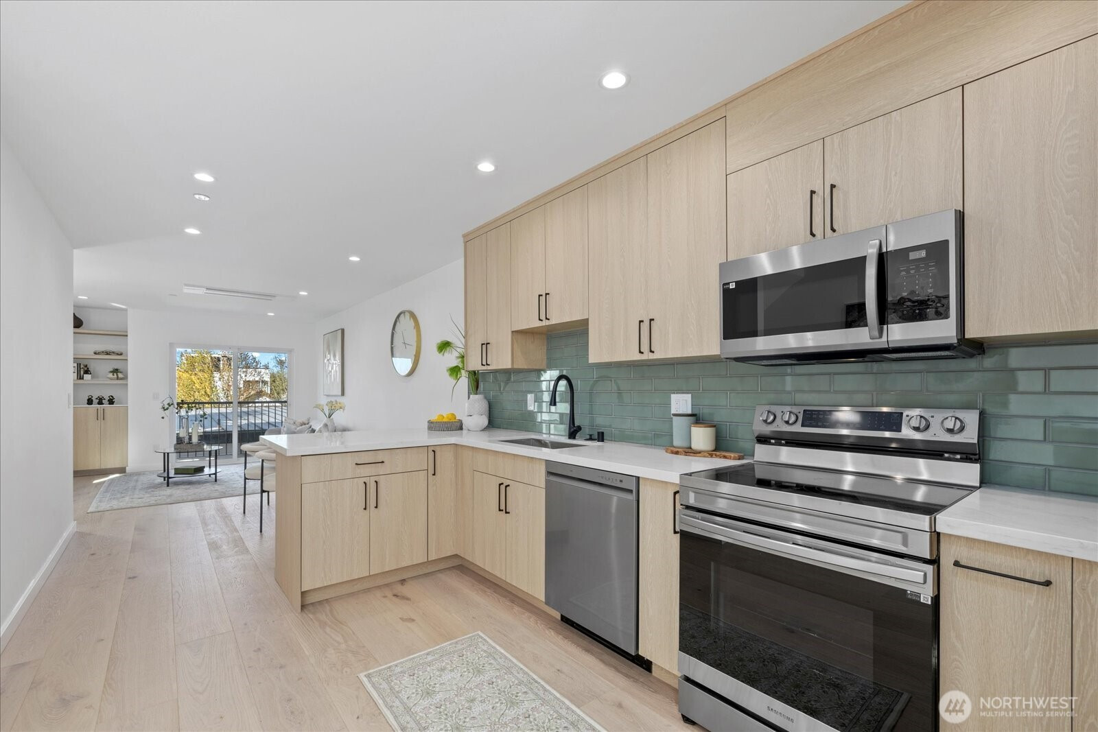 6032 42nd Avenue SW, Seattle, WA 98136