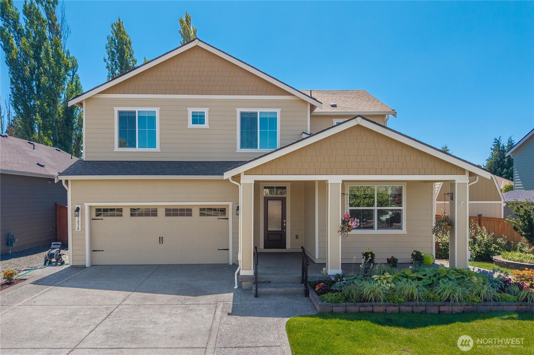 1038 Riley Drive E, Enumclaw, WA 98022