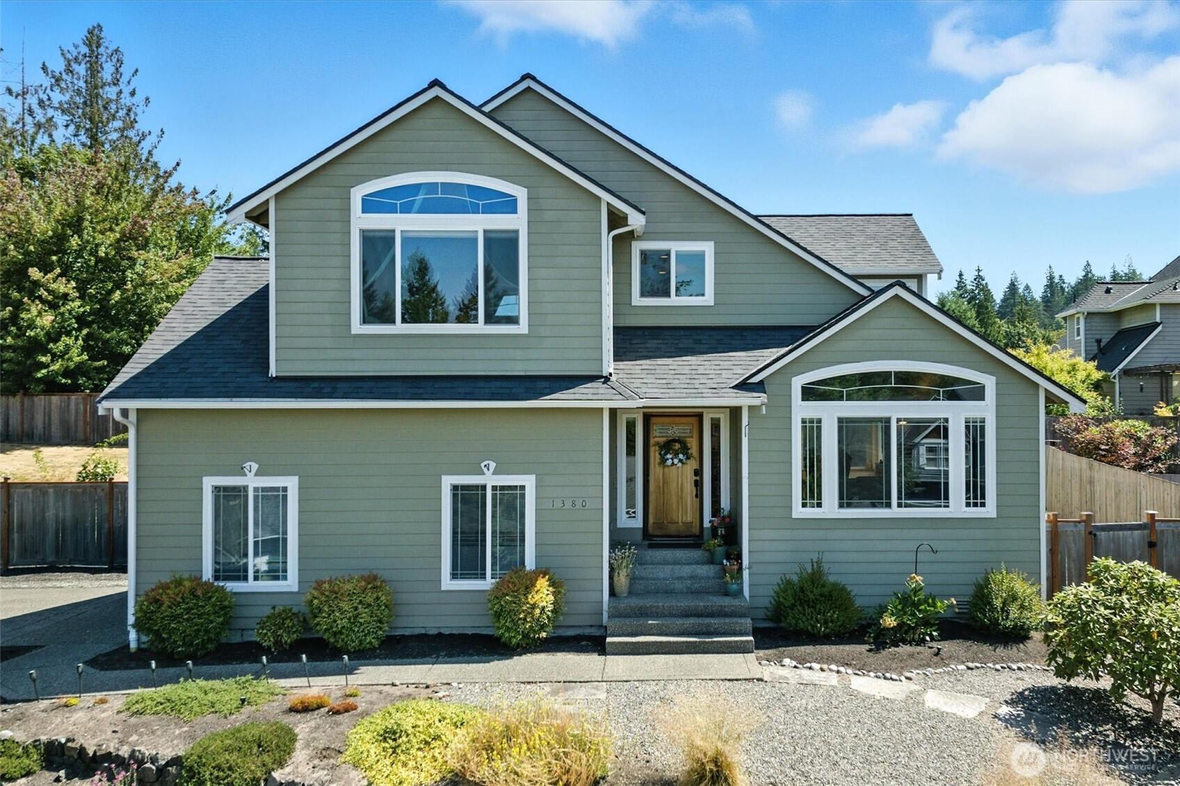 1380 NE Lena Place, Poulsbo, WA 98370