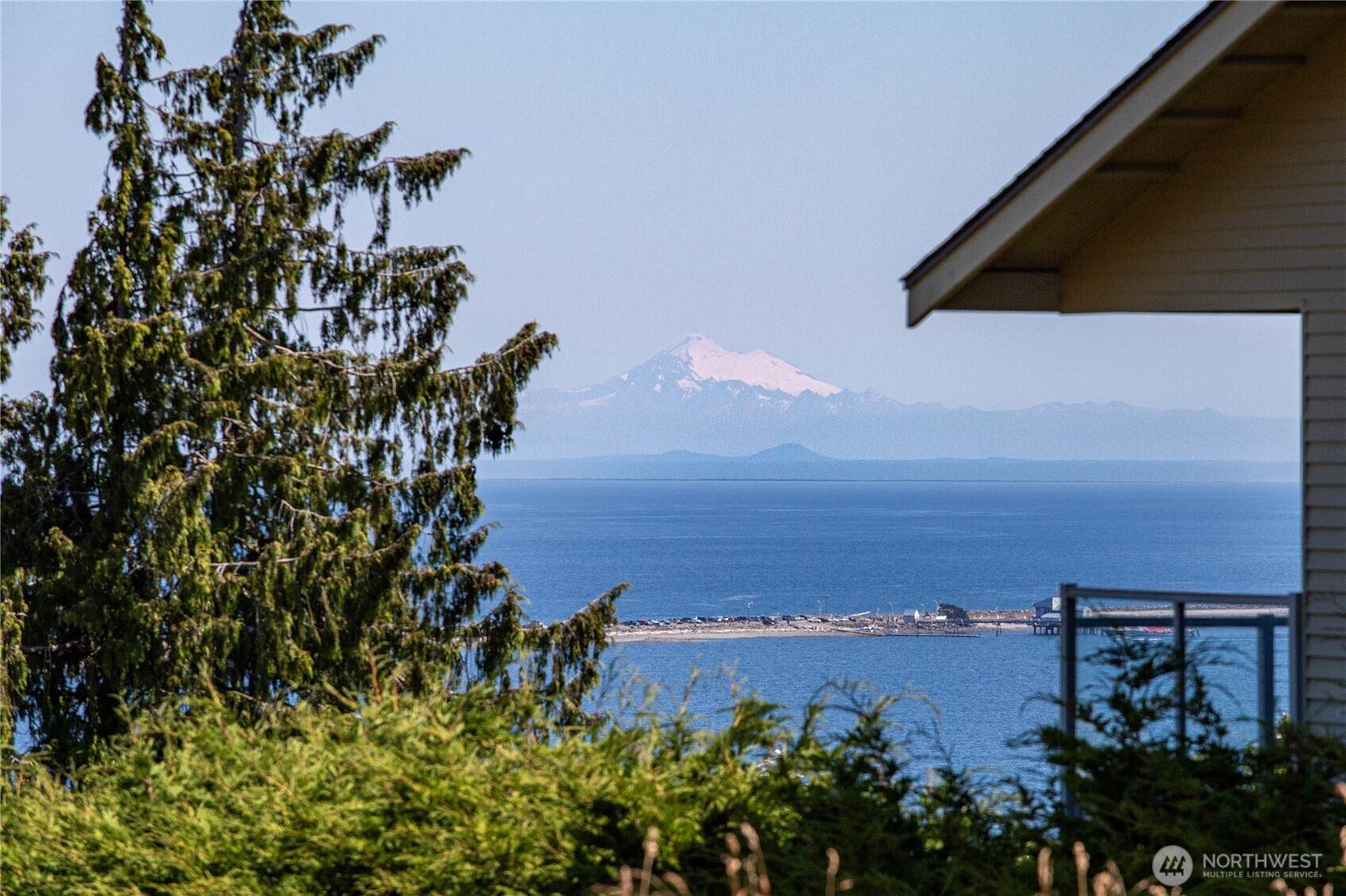 1421 W 5th Street, Port Angeles, WA 98363