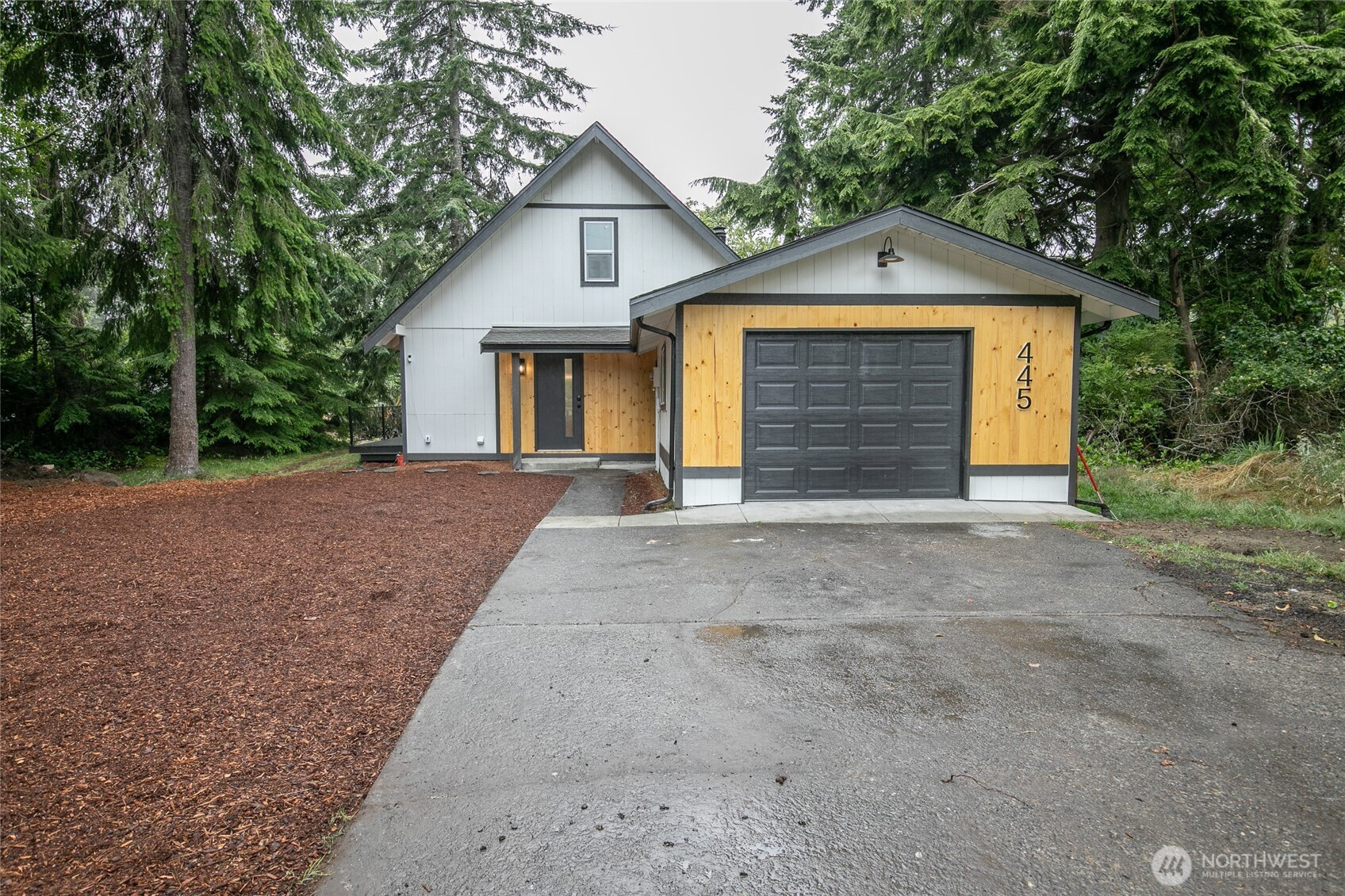445 Bass Avenue NE, Ocean Shores, WA 98569