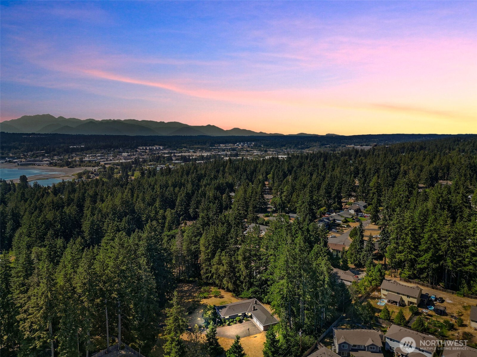 1176 NW Selbo Road, Bremerton, WA 98311