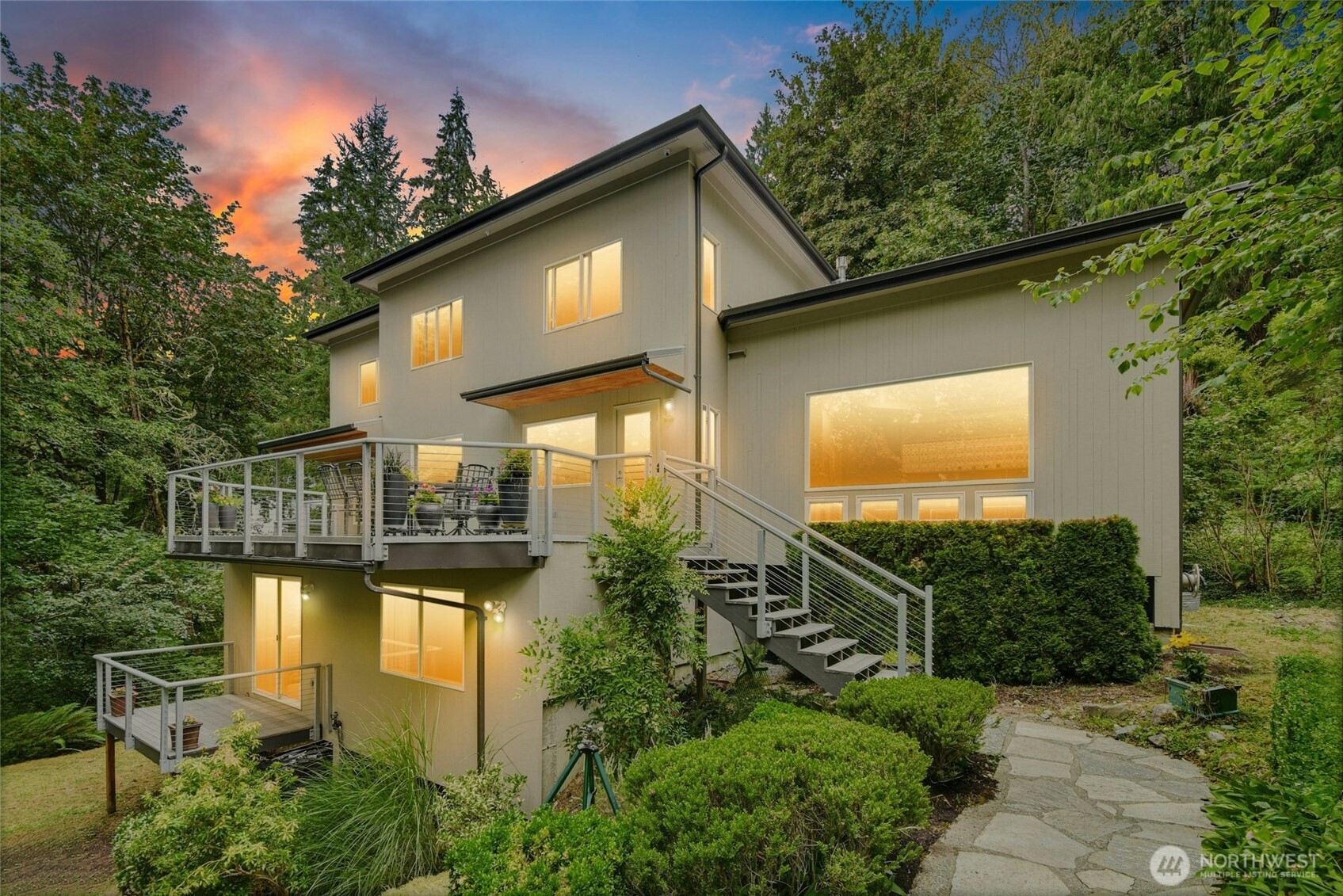15912 252nd Avenue SE, Issaquah, WA 98027