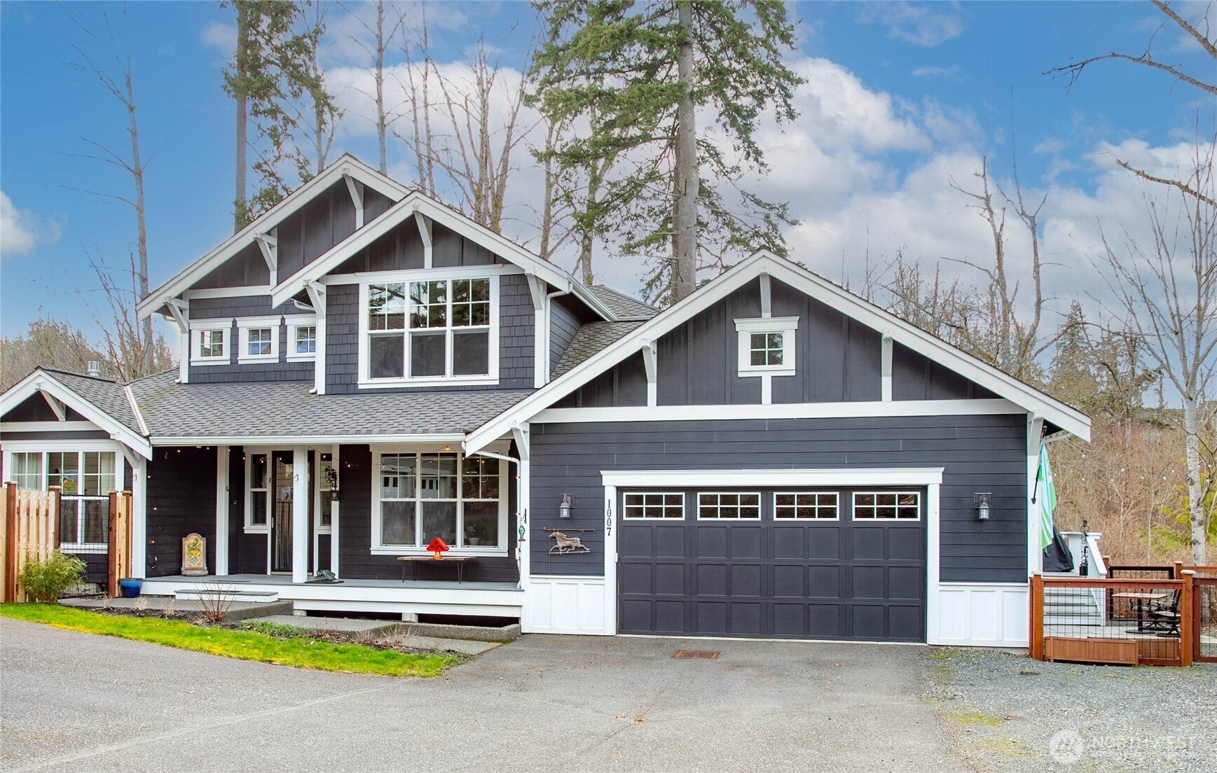 1007 Brookings Place, Bellingham, WA 98229